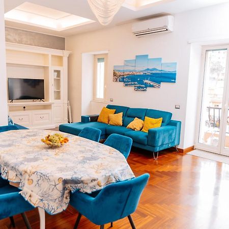 Holiday Home Mar Pacifico Napoli Екстериор снимка