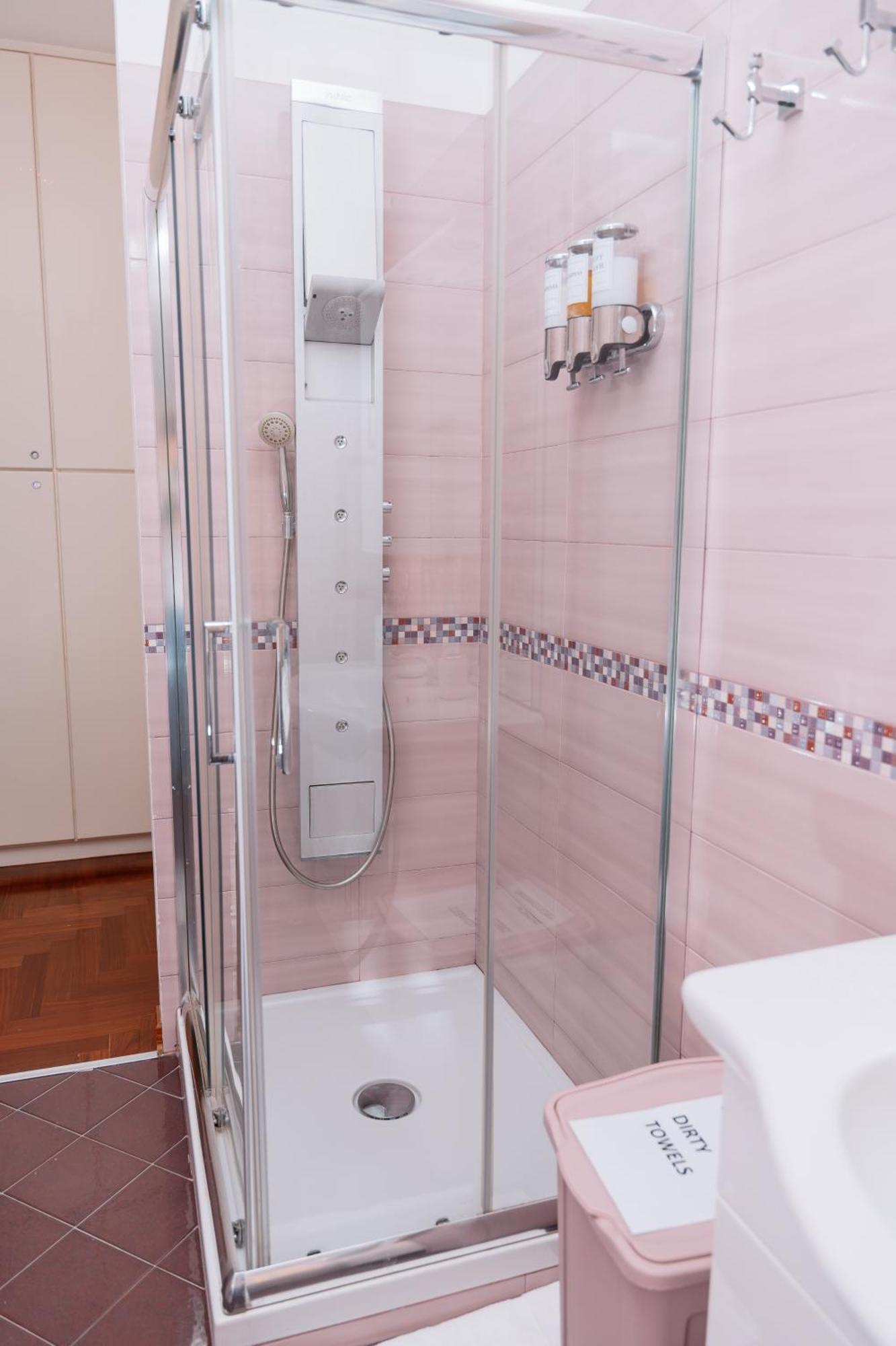 Holiday Home Mar Pacifico Napoli Екстериор снимка