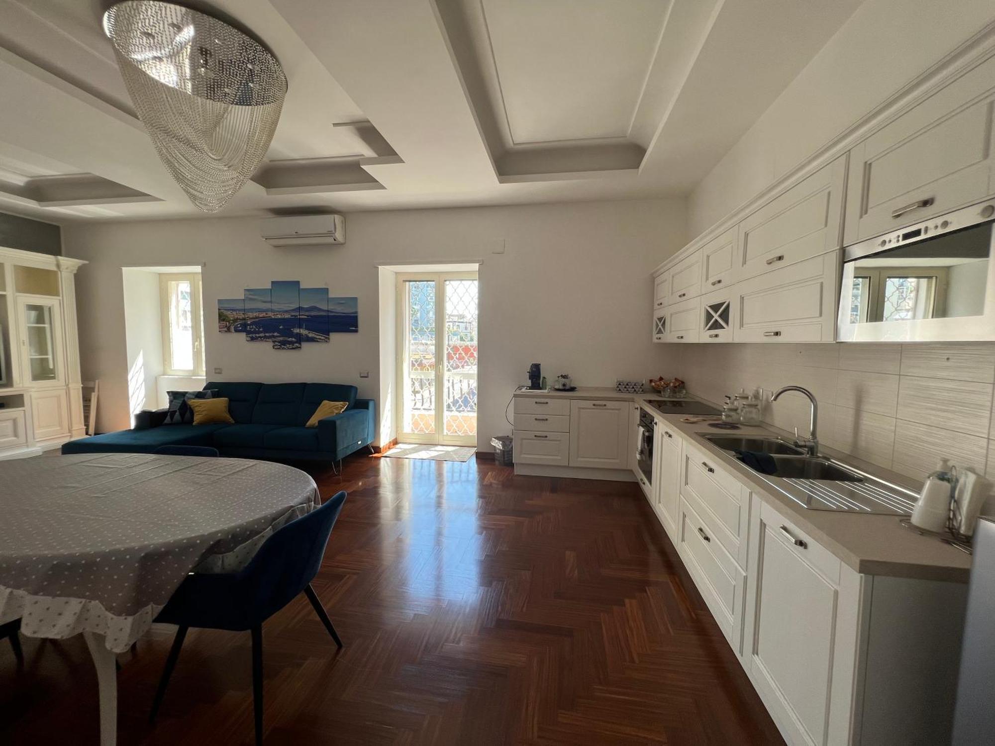 Holiday Home Mar Pacifico Napoli Екстериор снимка