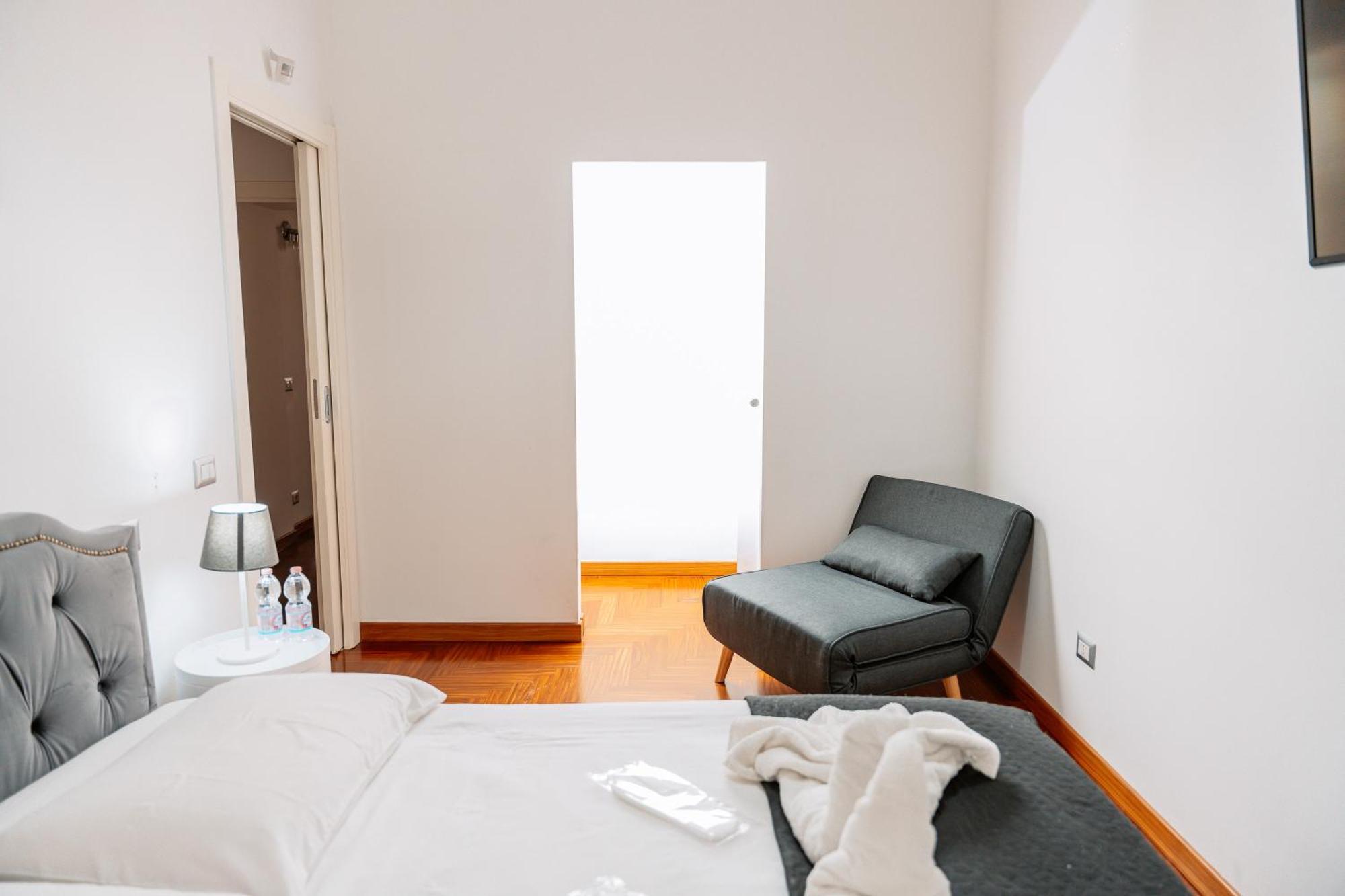 Holiday Home Mar Pacifico Napoli Екстериор снимка