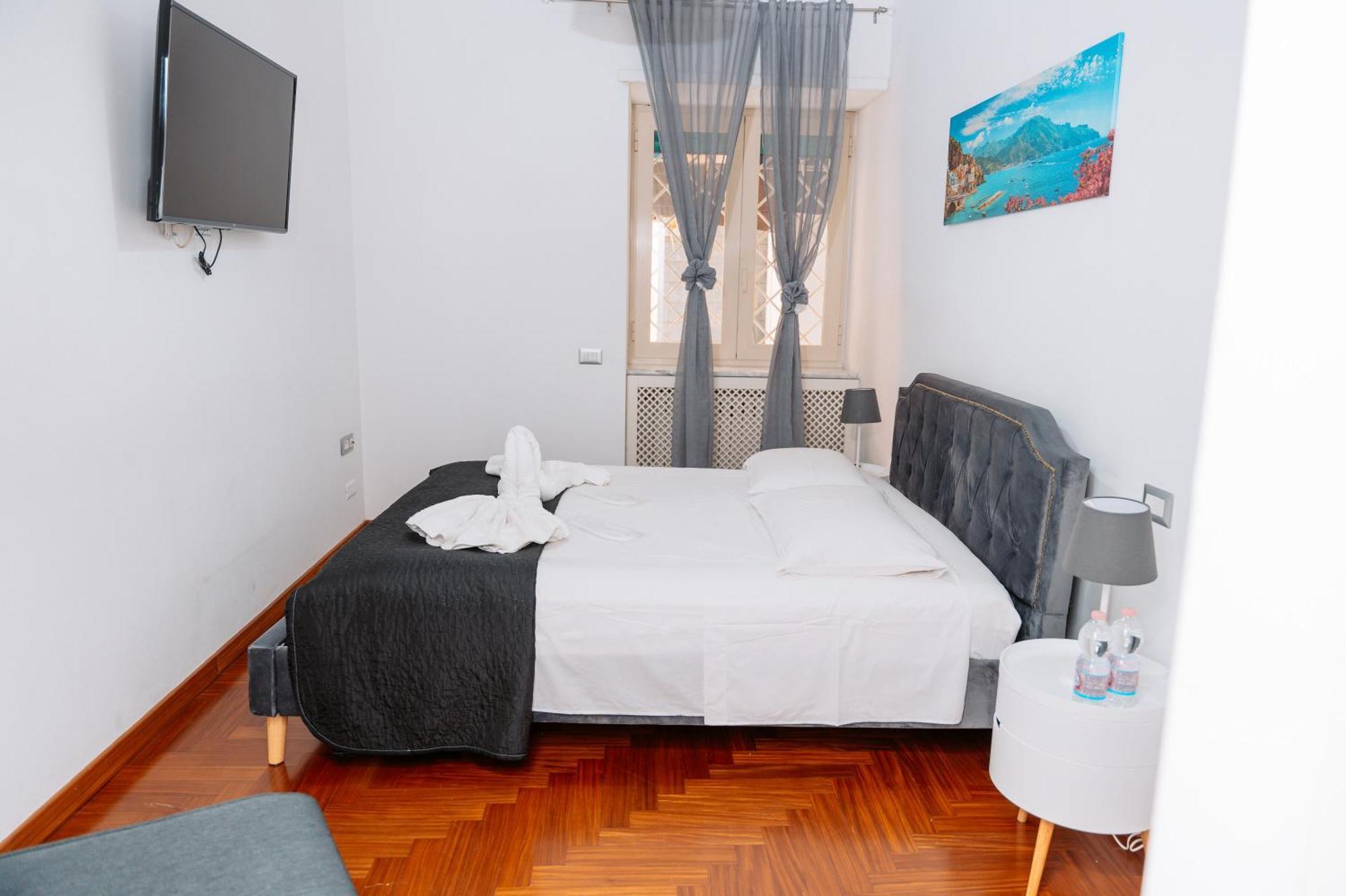 Holiday Home Mar Pacifico Napoli Екстериор снимка