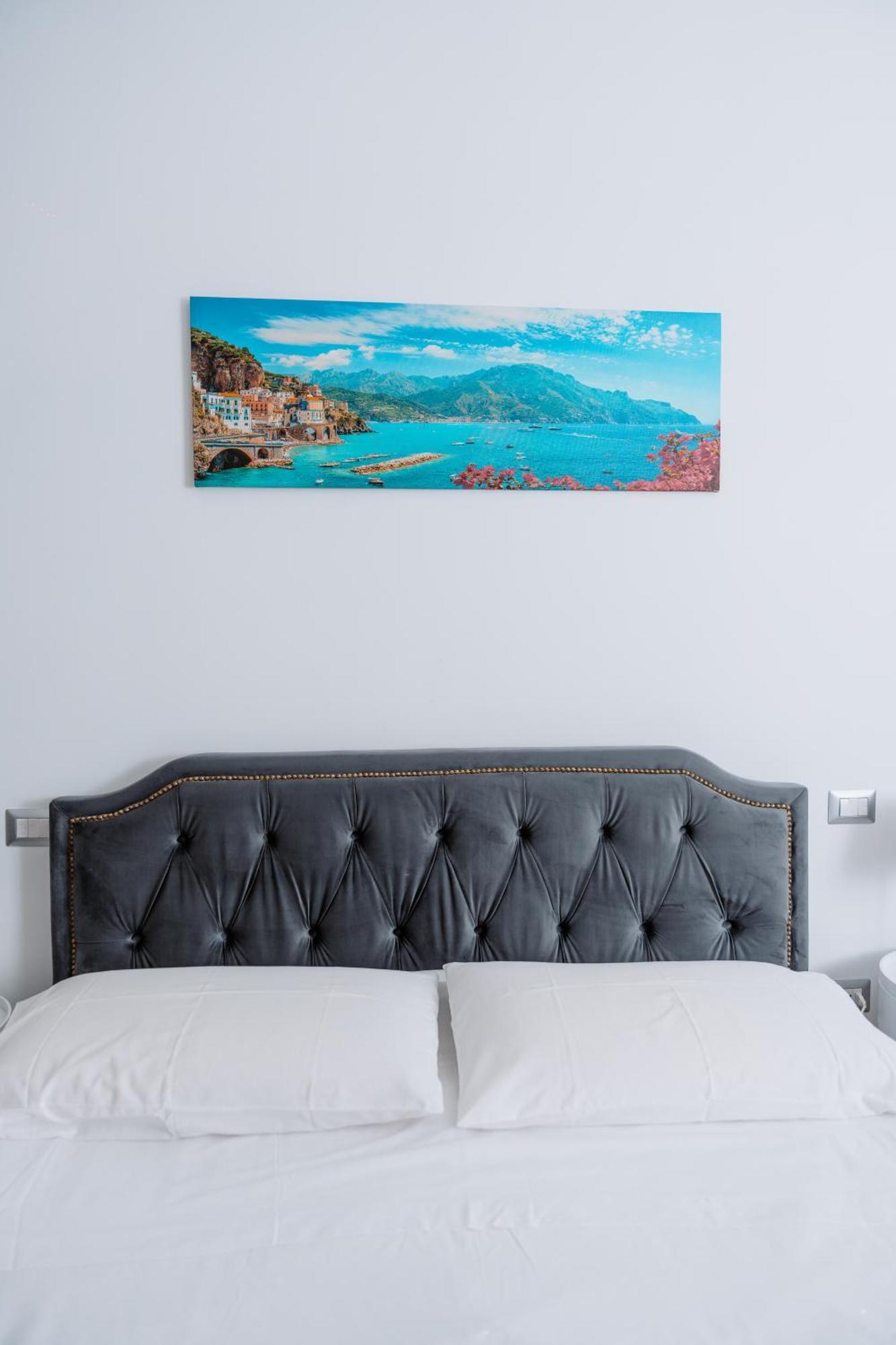 Holiday Home Mar Pacifico Napoli Екстериор снимка